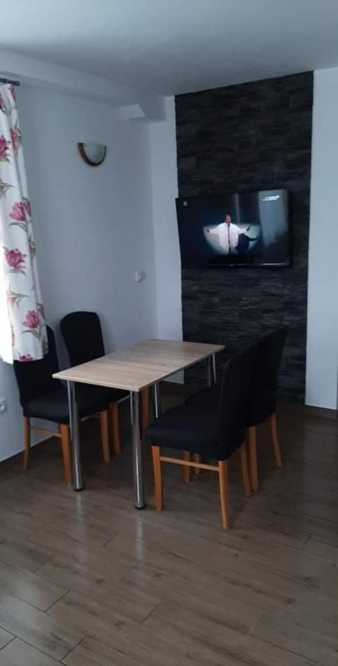 Trzy Szczescia Privat overnatting *